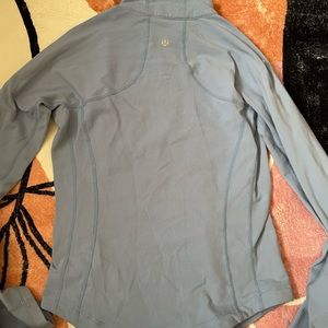 lululemon chambray cropped define jacket size 4